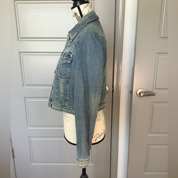 💥 Cropped Denim Jacket 💥 - Picture 2 of 11